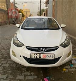 هیوندای ئەلەنترا